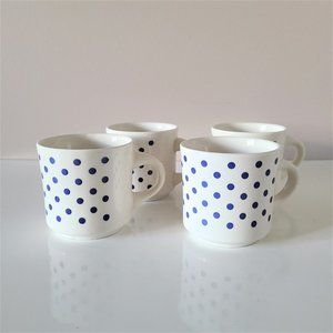 Set of 4 vintage ceramic blue polka dot tea/coffee mugs.